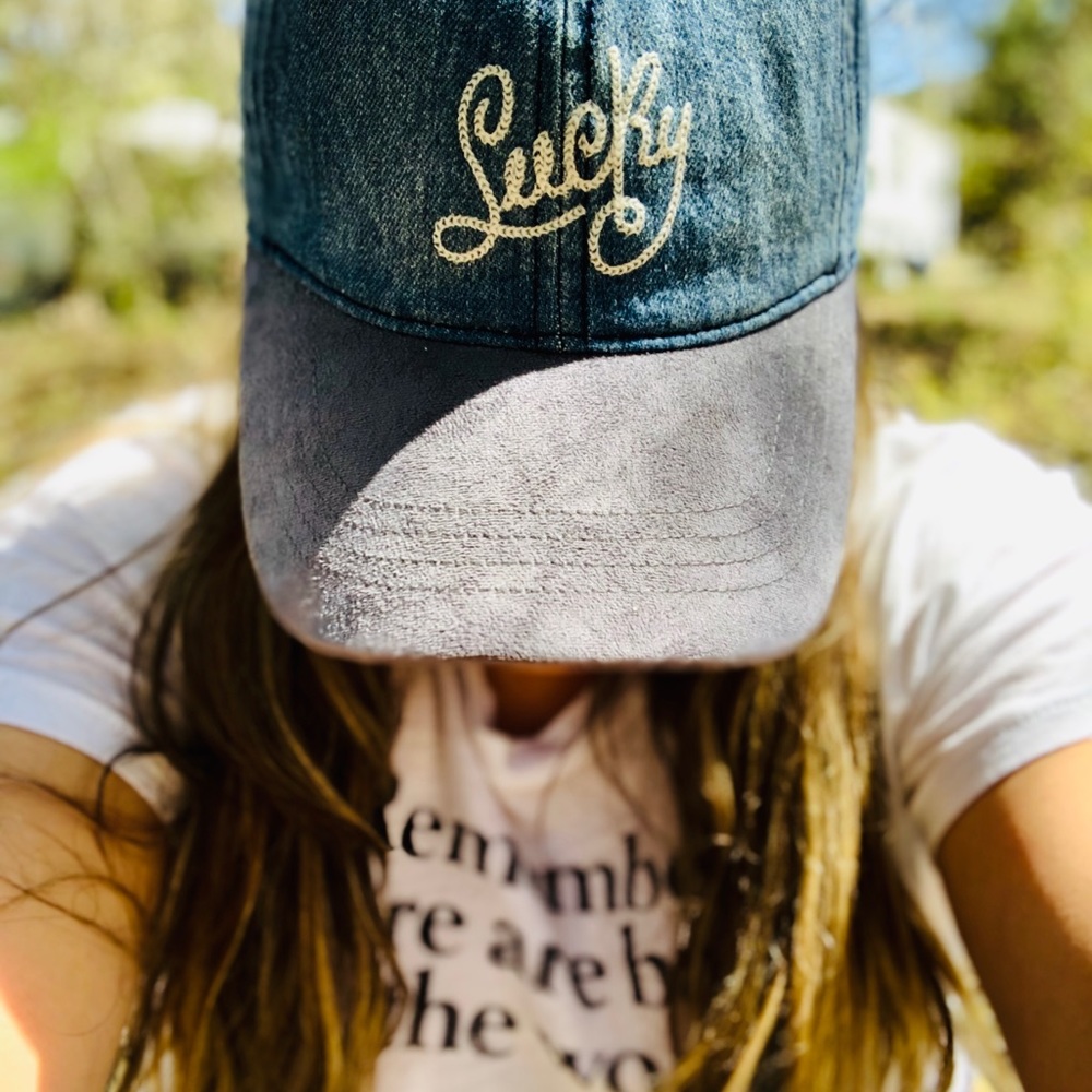 Meet your Posher, Maribel